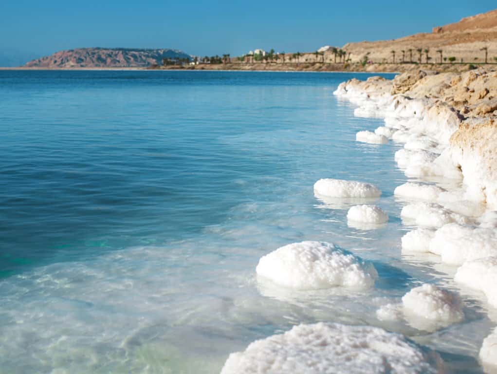 Wisata Unik Laut Mati di Yordania